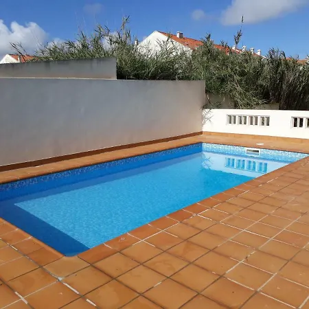 Baleal: Balconies And Pool 아파트 *